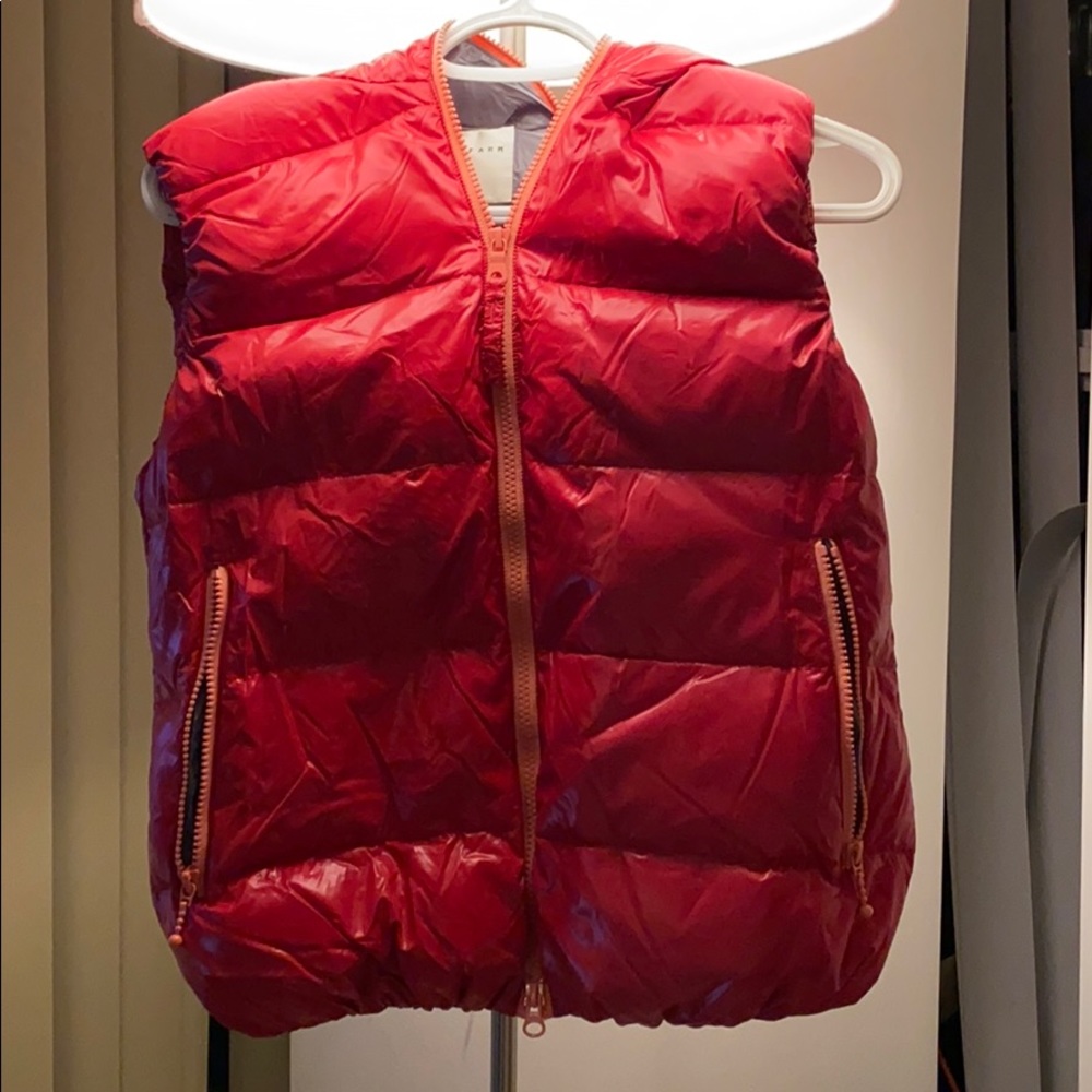 Done vest